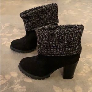 Black Suede Heeled Booties 9 - Excellent Condition